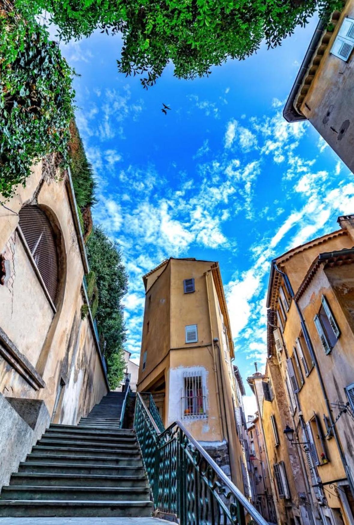 2 Pieces Vue Mer A Proximite Des Parfumeries Grasse Exterior foto